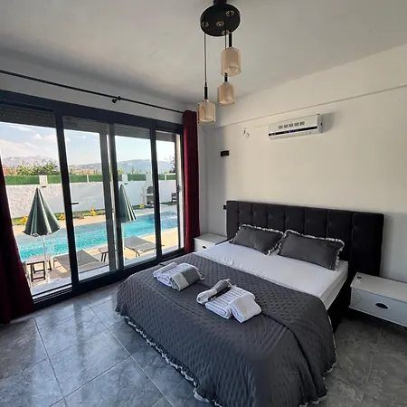 Tugba Luxury