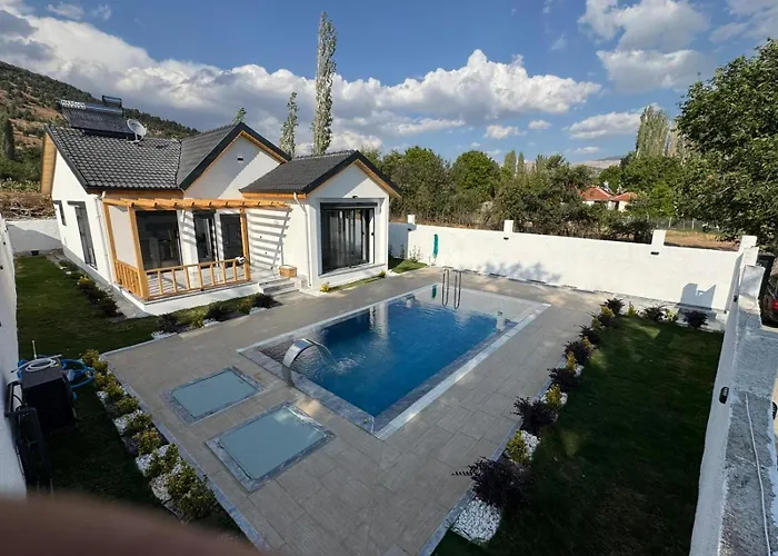 Tugba Luxury Villa *